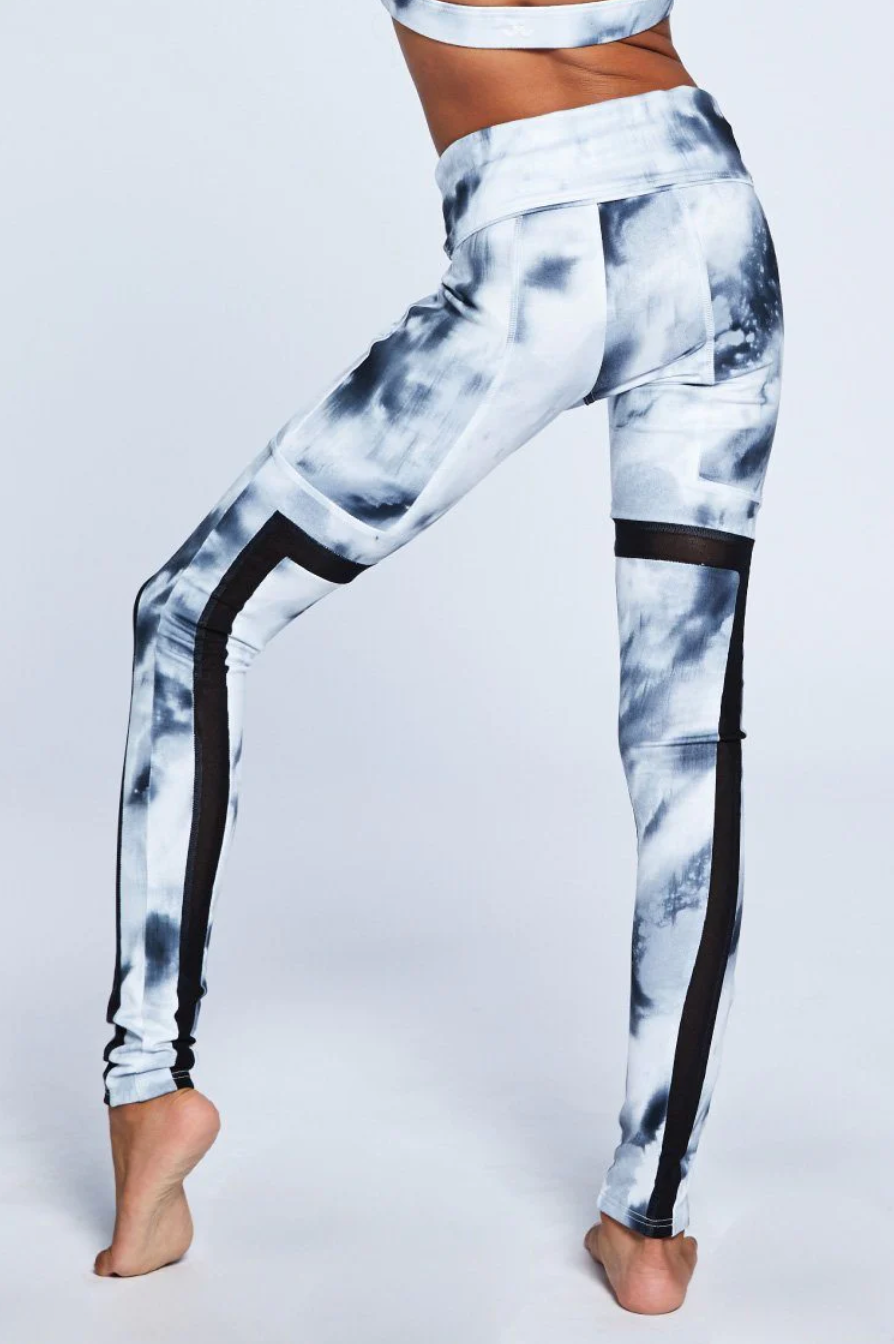 Jo + Jax | Angles Leggings | Shadow + Mesh