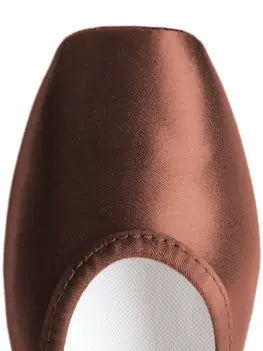 Gaynor Minden | Classic Fit Pointe Shoe | Size 8.5 | Espresso